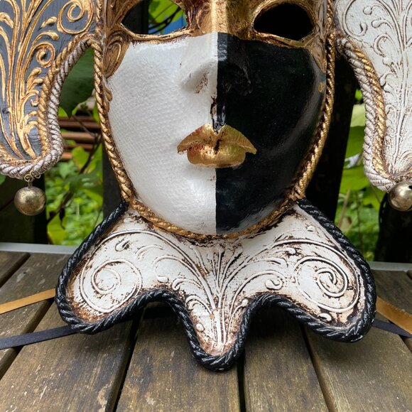 Authentic Venetian Jester Mask Valentini & Pereno Black White Gold Handmade - Picture 4 of 7